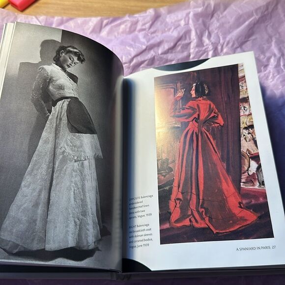 Little Book Of Balenciaga - Picture 3 of 3